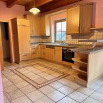 Großes Haus in Edelsfeld